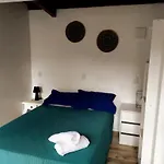 Loft na natureza da lagoa